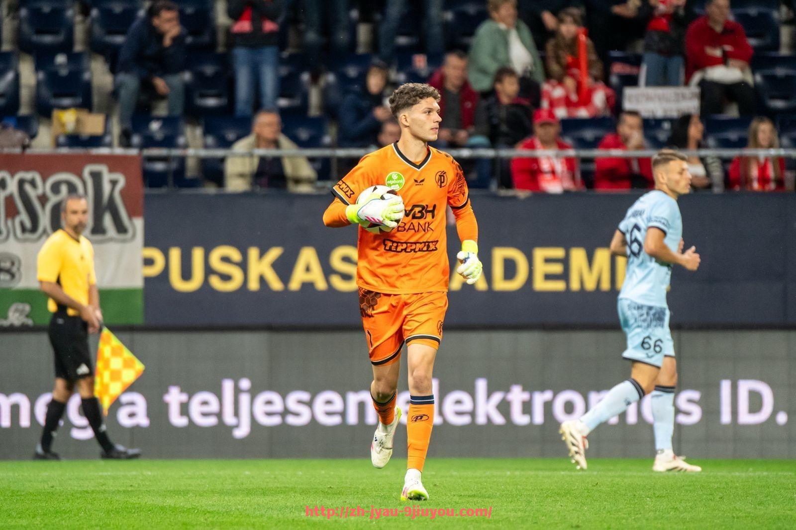 jiuyou九游娱乐-火箭队与雷霆队圣诞大战完整视频回放